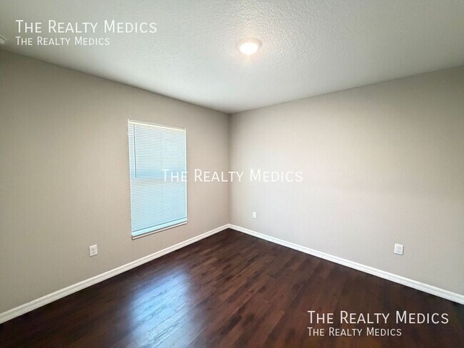 Building Photo - 13585 SW 42 Ave