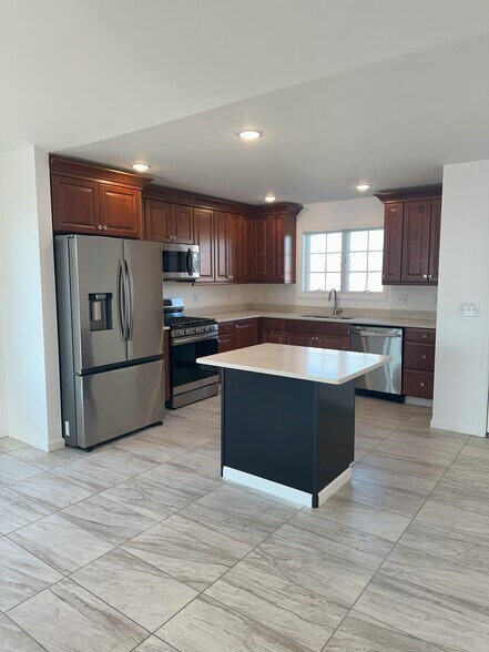 Building Photo - 5395 NY-90