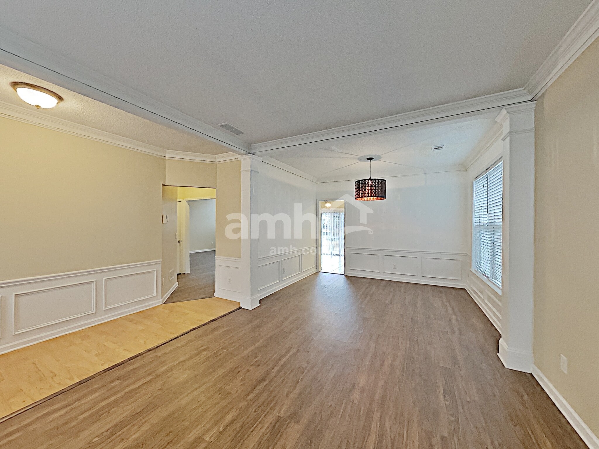 Building Photo - 2208 Sprucewood Dr NW