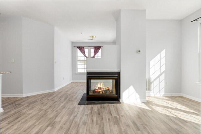 Building Photo - 4200 Mozart Brigade Ln