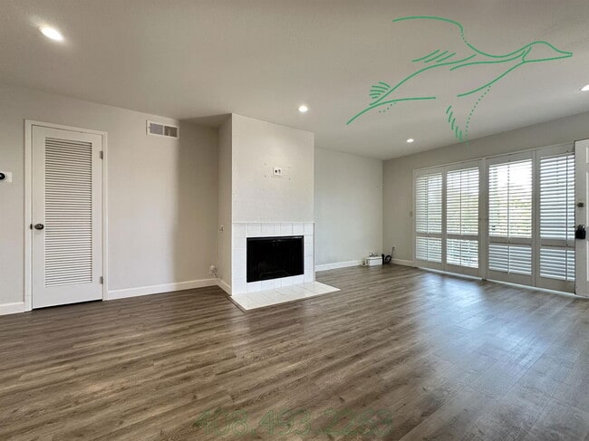 Building Photo - 1910 Mt Vernon Ct