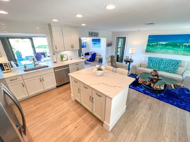 Building Photo - 3950 Estero Bay Ln