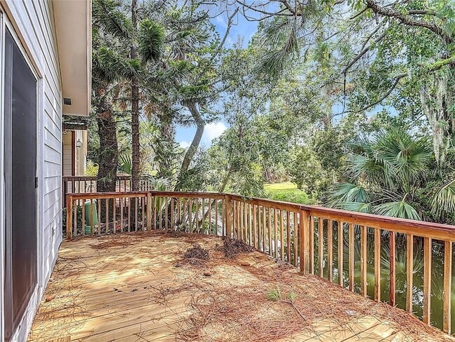 Building Photo - 289 Gull Dr S