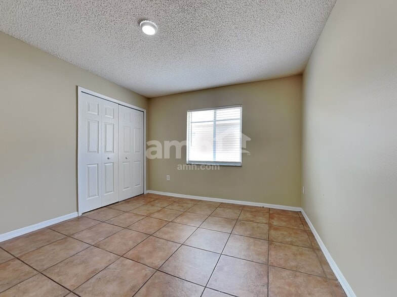 Building Photo - 4426 Country Hills Blvd