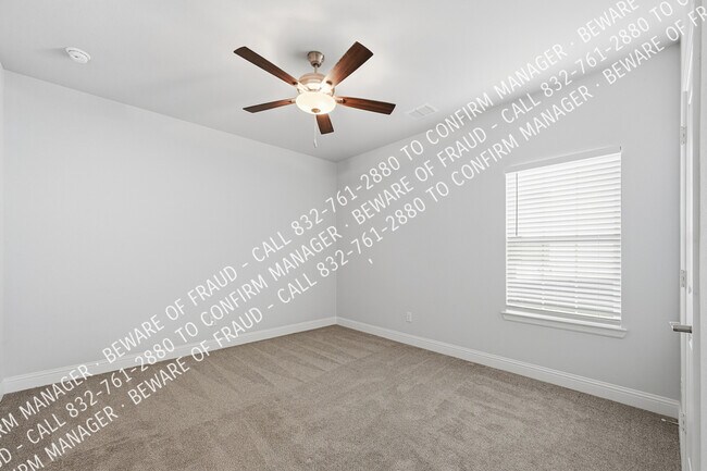 Building Photo - 248 Waters Rdg Dr