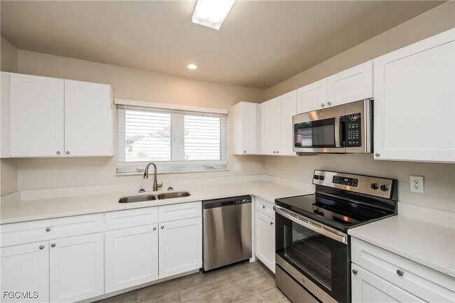 Building Photo - 4609 Mongite Rd