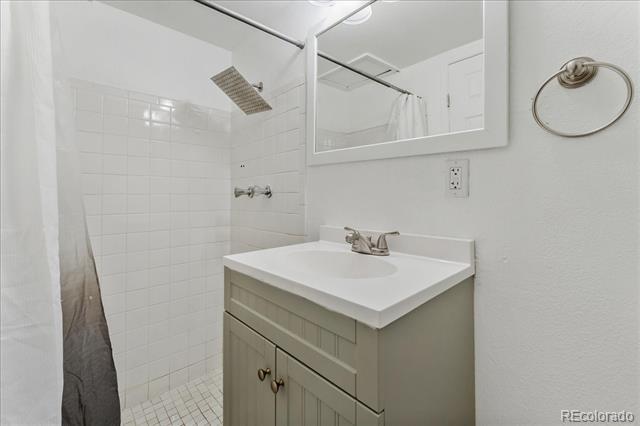 Building Photo - 5771 W 92nd Ave