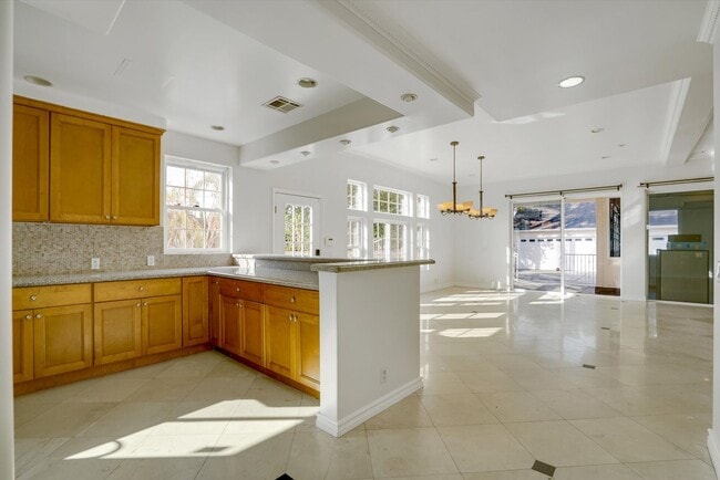 Building Photo - 4721 Berryman Ave