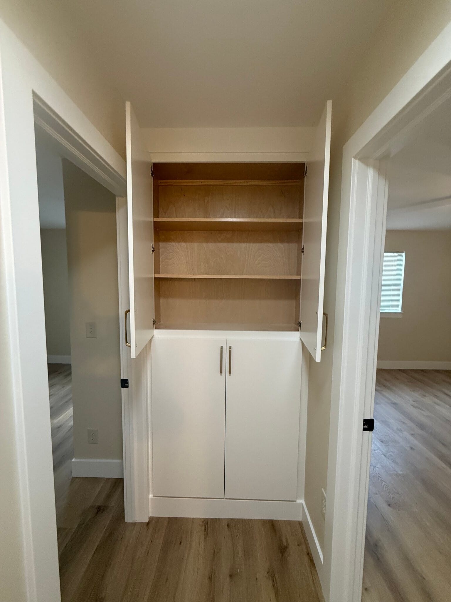 Building Photo - 2405 Farmstead St