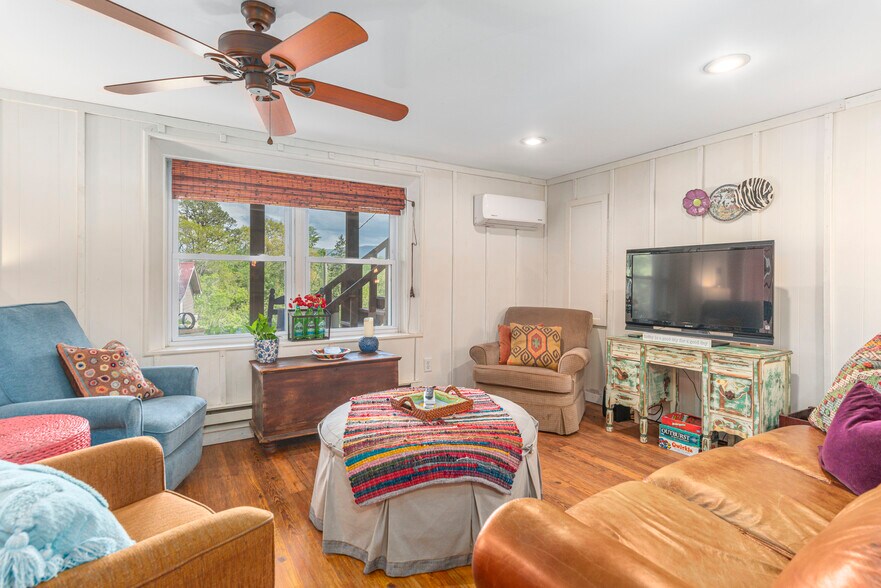 Great room - 159 Jb Ivey Ln