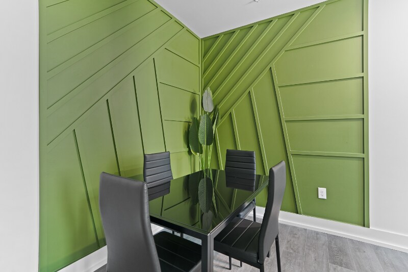 Building Photo - 935 S Howard Ave