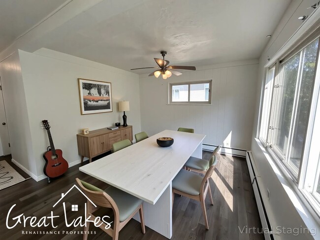 Building Photo - Stunning 3 Bedroom 1 Bathroom now availabl...