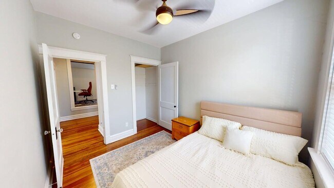 Building Photo - 2309 Thurman Ave