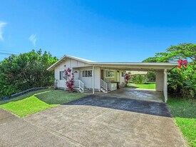 Building Photo - 1091 Puana St