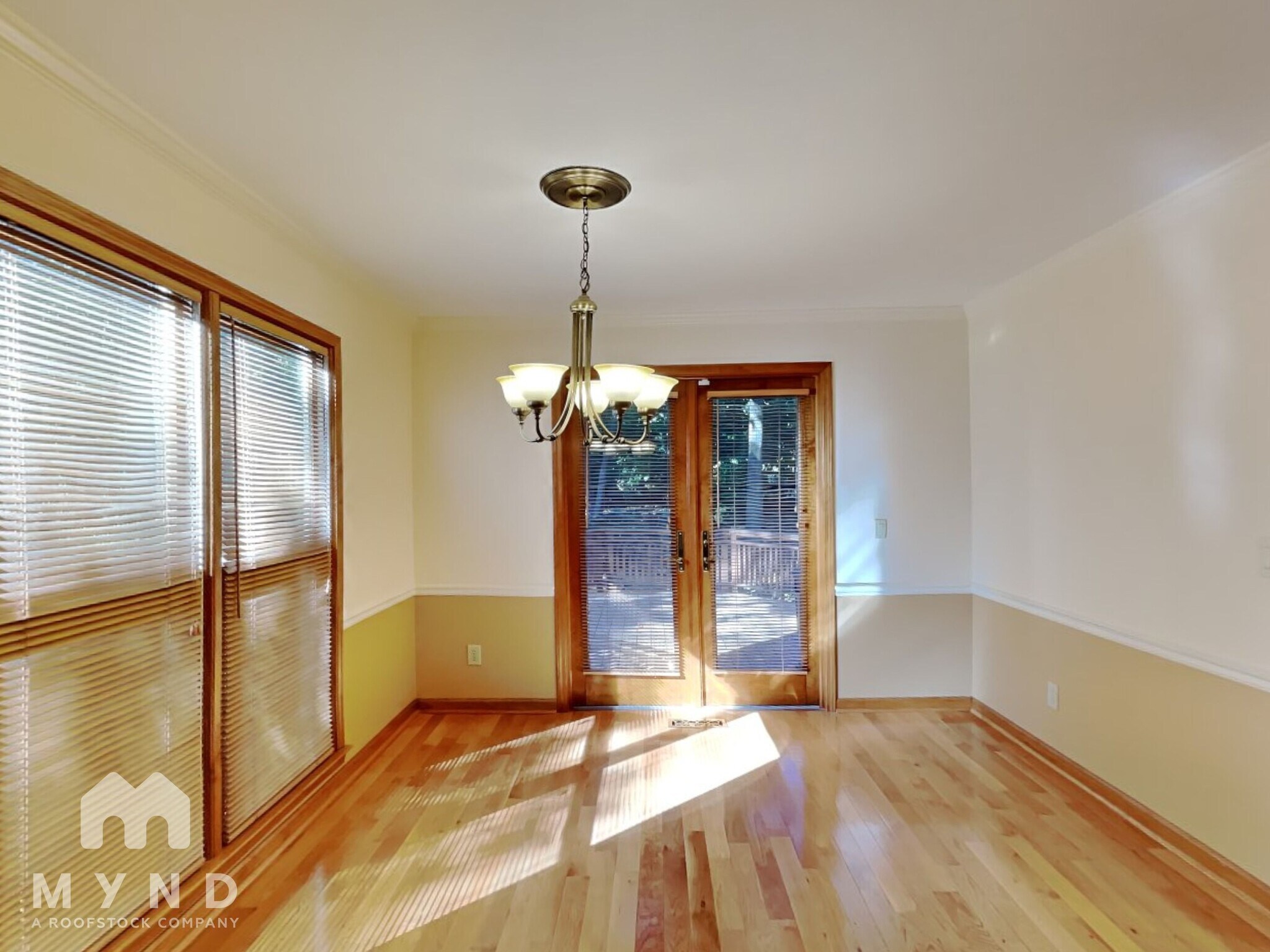 Building Photo - 3747 Running Fox Dr