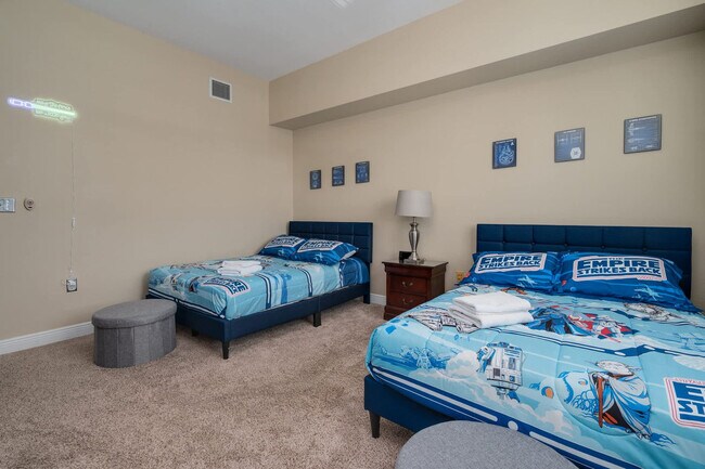 Building Photo - 7673 Heritage Crossing Way