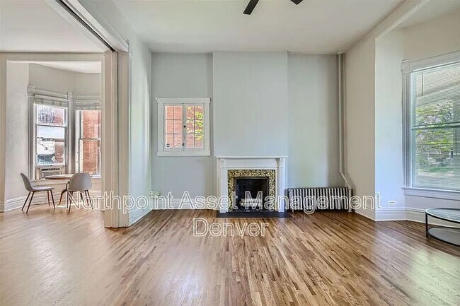 Building Photo - Newly Renovated Single Family Home | 1 BR/1BA | Fireplace!