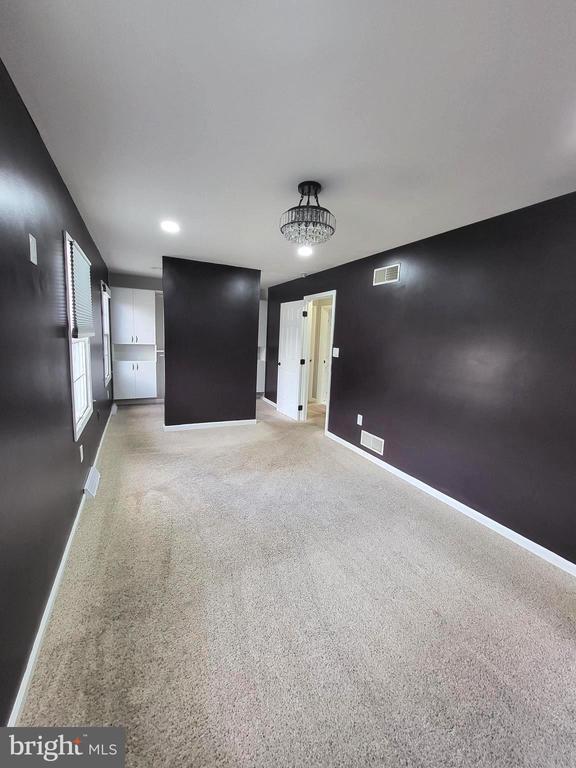 Building Photo - 446 Crosswinds Dr
