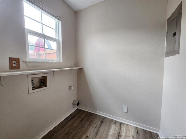 Building Photo - 9140 Timber Path