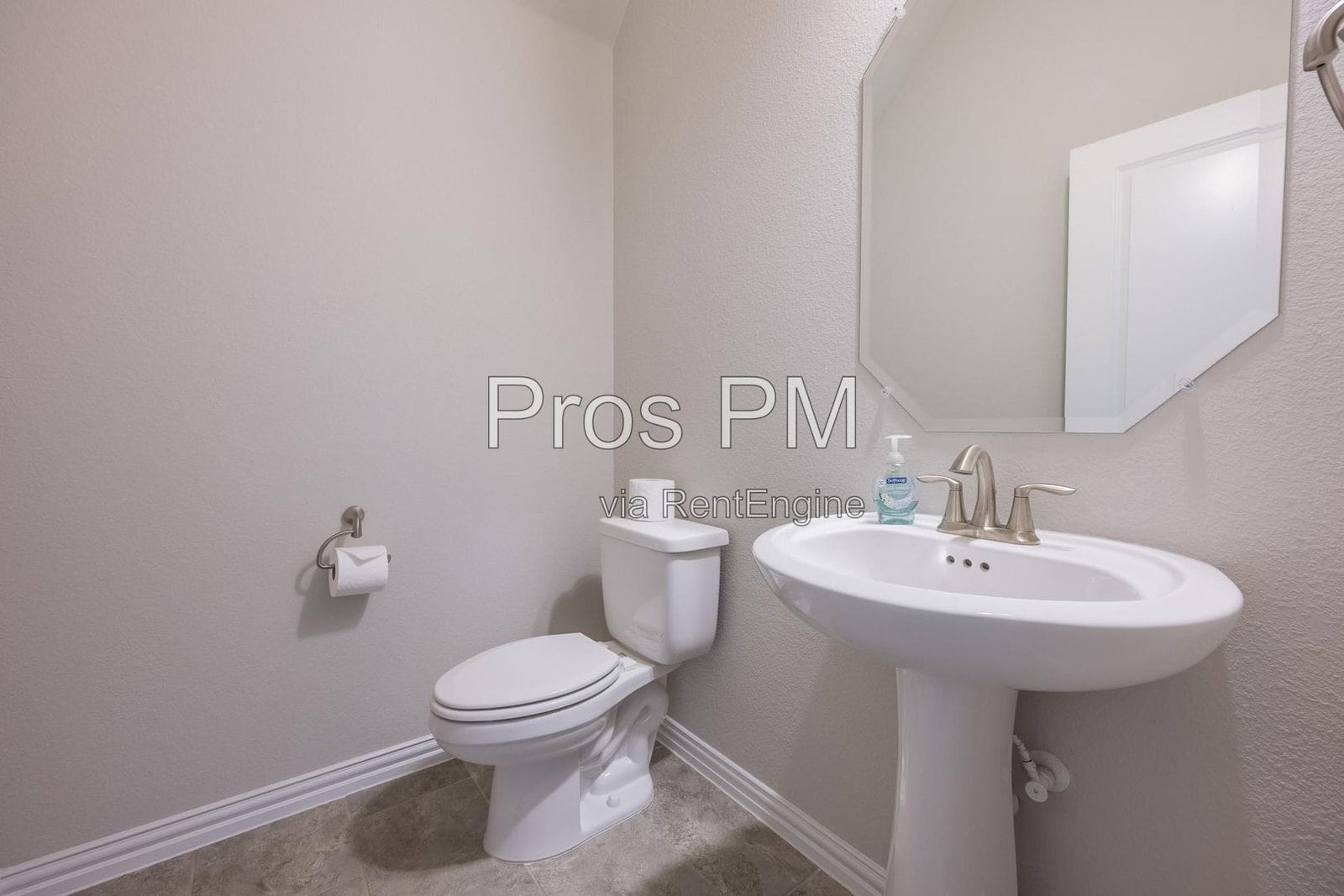 Building Photo - 1017 Wimberly Ln