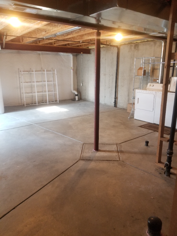 Building Photo - 13203 Holly St