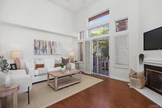 Building Photo - 7122 Calabria Ct