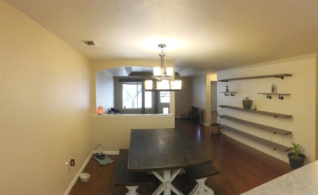Building Photo - 436 Crystal Dr