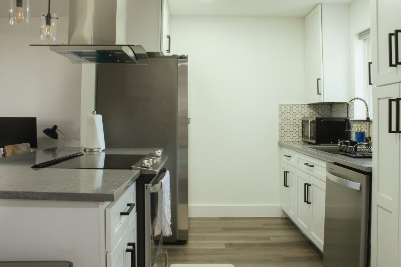 Building Photo - 15835 El Estado Dr