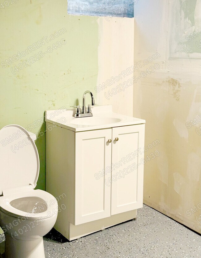 Building Photo - 2316 N 48th St