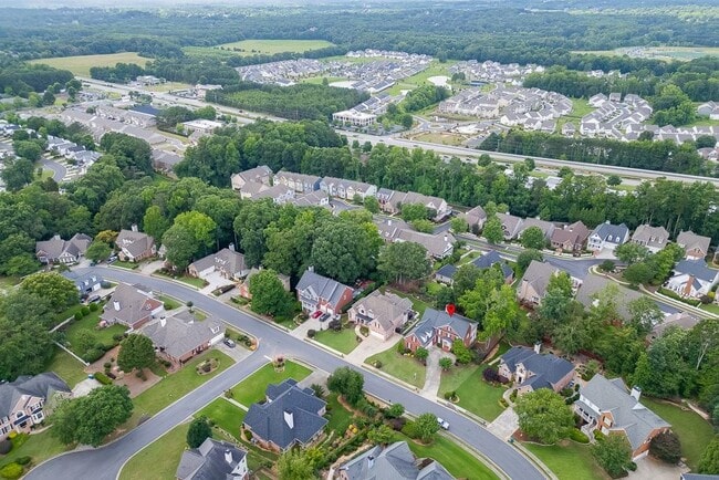 Building Photo - 2885 Towne Village Dr NW