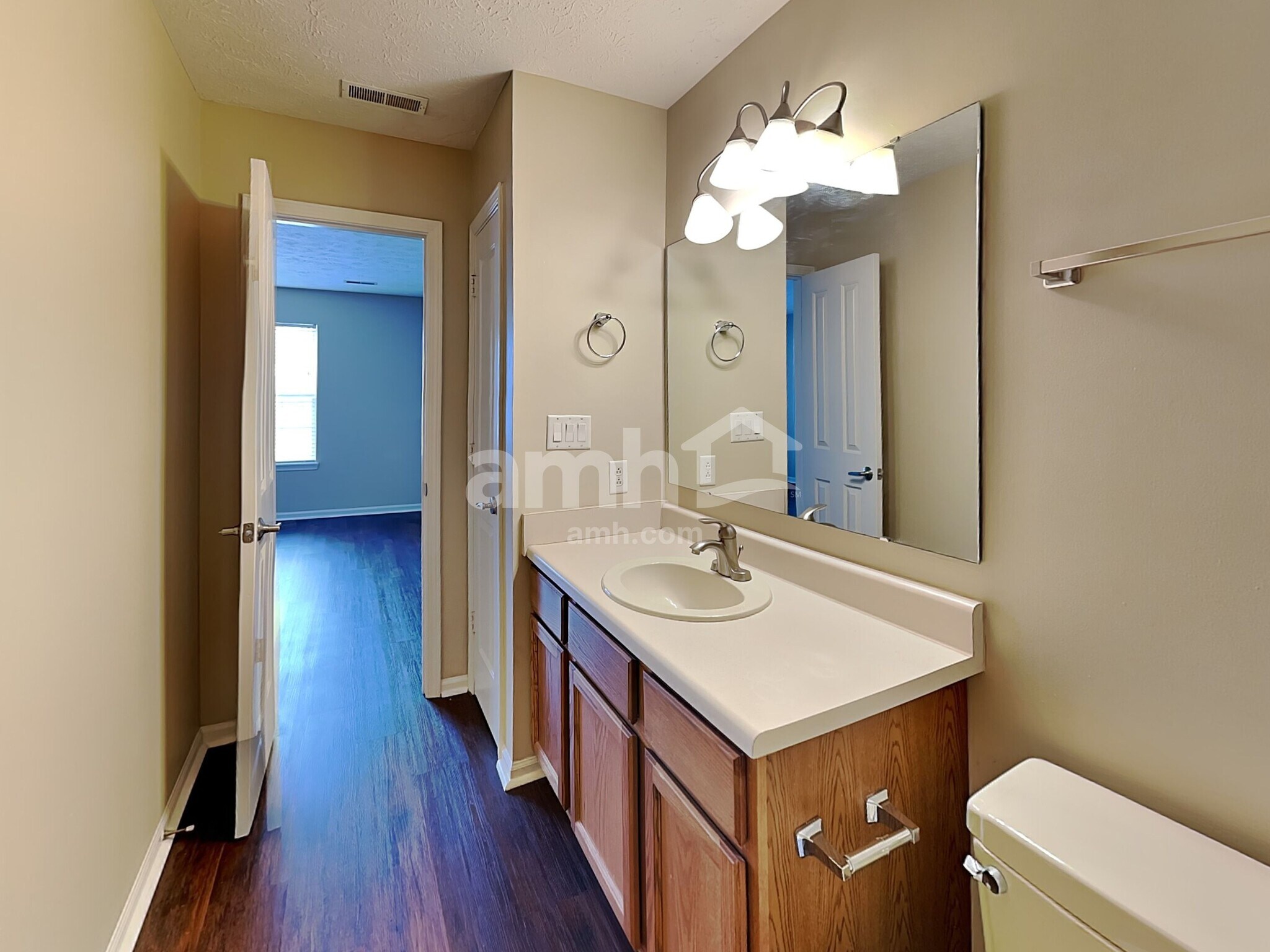 Building Photo - 6002 Candlewick Dr