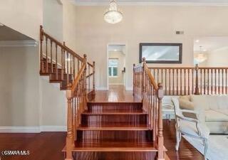 Building Photo - 1885 Fallview Rd