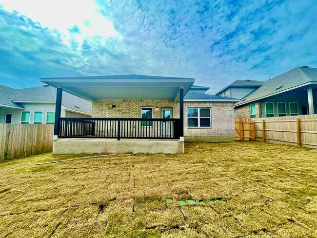 Building Photo - 6800 Covina Ln