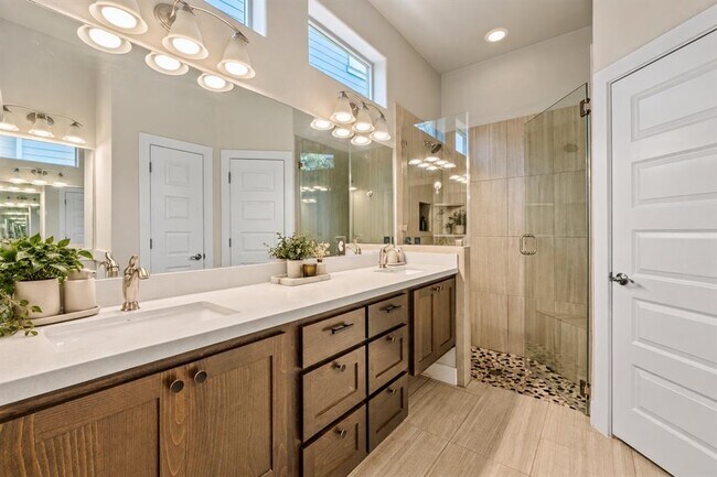 Building Photo - 12218 Cottage Promenade Ct