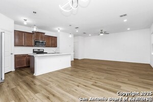 Building Photo - 6806 Prue Rd