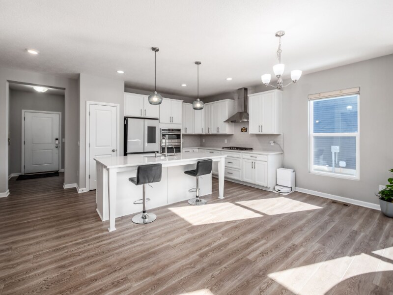 Building Photo - 127 Silver Pne Ln