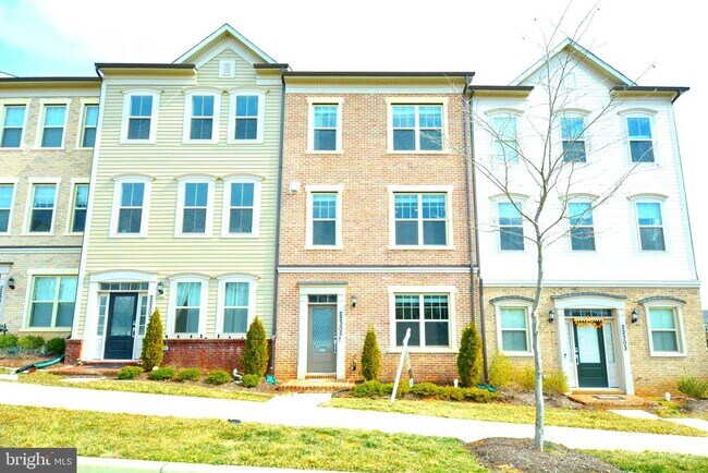 Building Photo - 22305 Broadway Ave