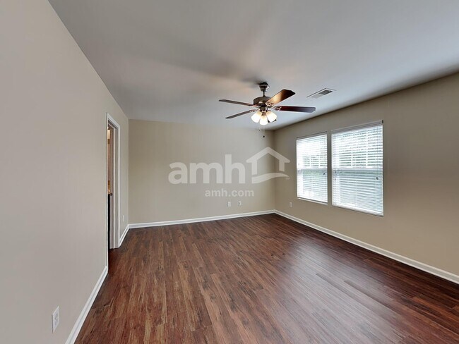 Building Photo - 116 Pickens Ln