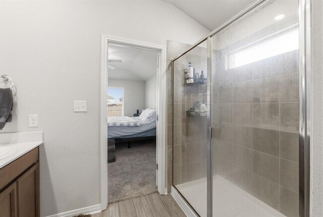 Building Photo - 17800 Fairbridge Ln