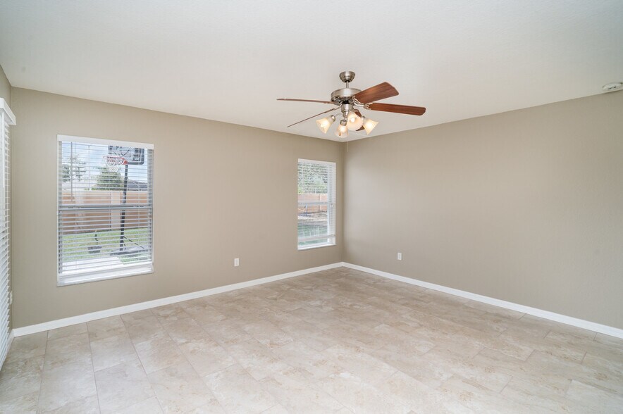 Building Photo - 10833 Standing Stone Dr