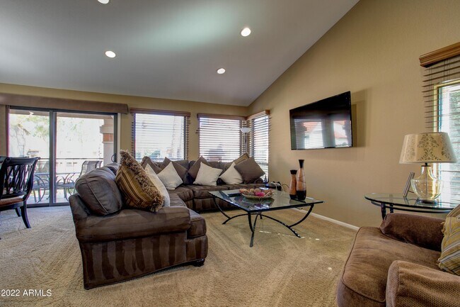 Building Photo - 9707 E Mountain View Rd