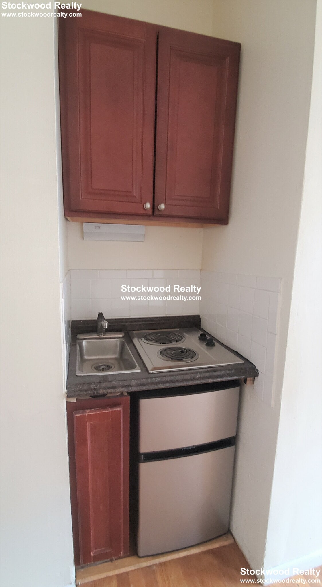 Building Photo - 23 S Huntington Ave