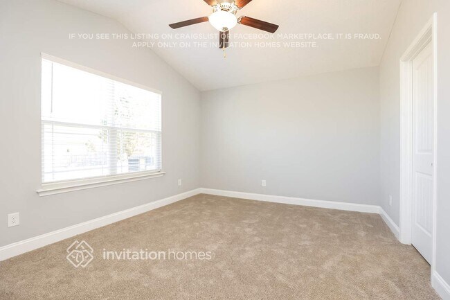 Building Photo - 354 Green Hills Dr