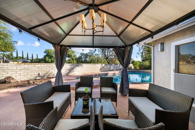Building Photo - 3066 Apache Cir