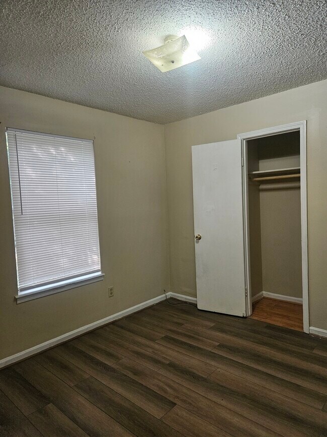 Building Photo - 7317 Patterson Road