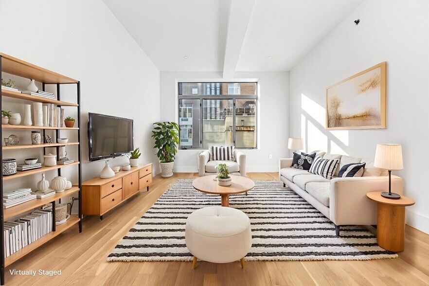 Primary Photo - 96 Steuben St