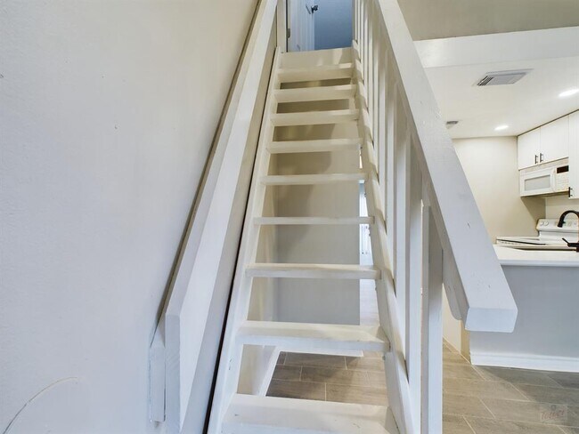 Building Photo - 2815 Rio Grande St