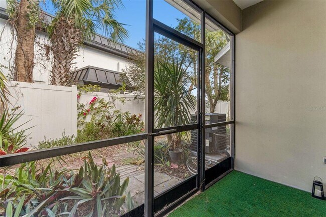 Building Photo - 10659 Whittington Ct