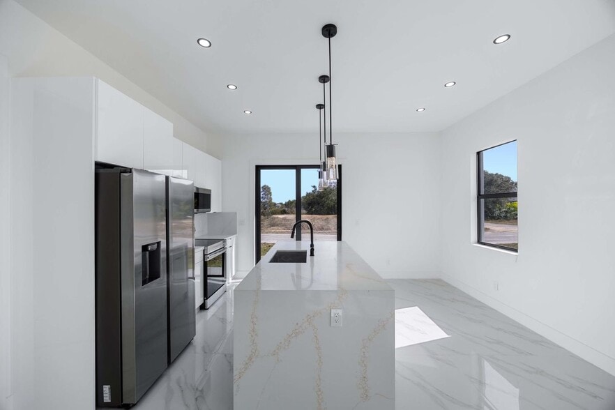 Building Photo - 2700 49th St SW