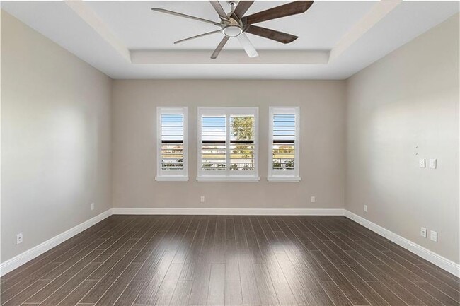 Building Photo - 11835 S Baypoint Cir